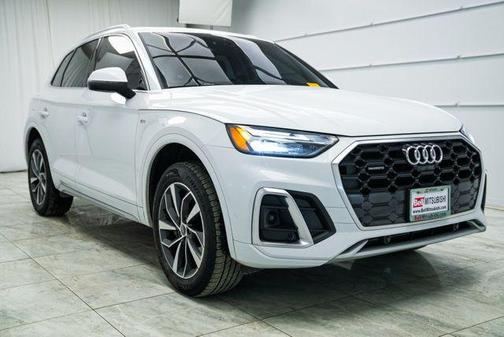 2023 Audi Q5 45 S line Premium Plus
