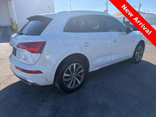2023 Audi Q5 45 S line Premium Plus