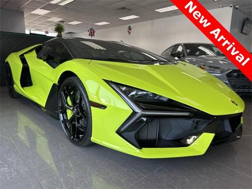 2024 Lamborghini Revuelto Base