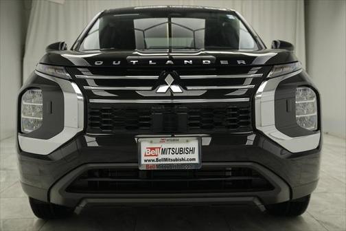2025 Mitsubishi Outlander ES 2.5 S-AWC
