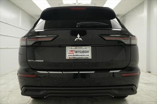 2025 Mitsubishi Outlander ES 2.5 S-AWC