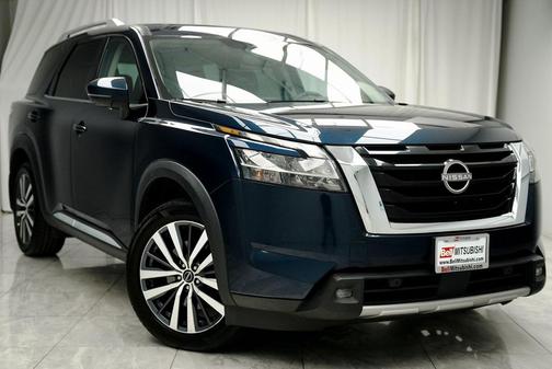 2022 Nissan Pathfinder Platinum 4WD