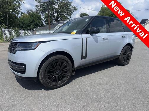 2024 Land Rover Range Rover P530 SE