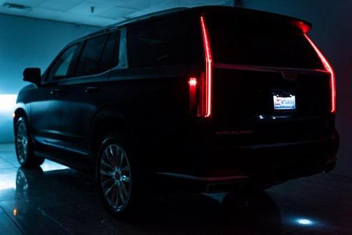 2022 Cadillac Escalade Premium Luxury