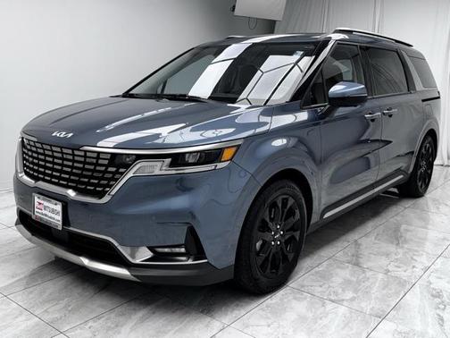 2024 Kia Carnival SX