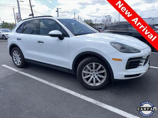 2022 Porsche Cayenne Base
