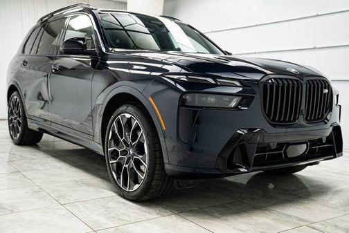 2026 BMW X7 M60i