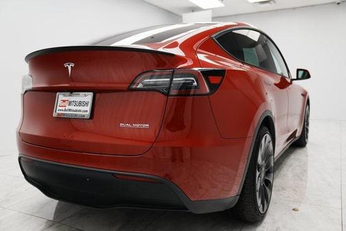 Red Multi-Coat 2022 Tesla Model Y Performance Dual Motor All-Wheel Drive