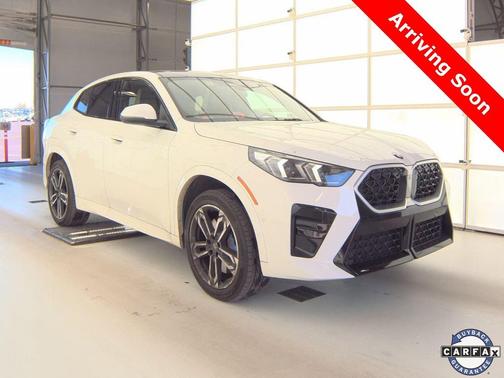 Alpine White 2025 BMW X2 xDrive28i