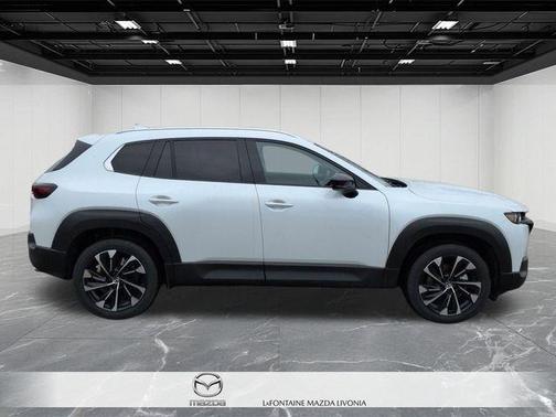 2026 Mazda CX-50 Premium Plus