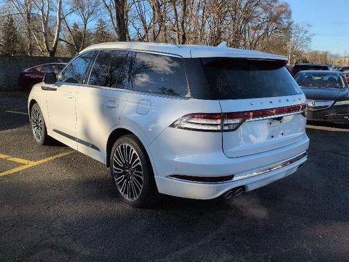 2023 Lincoln Aviator Black Label AWD
