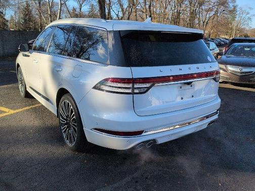 2023 Lincoln Aviator Black Label AWD
