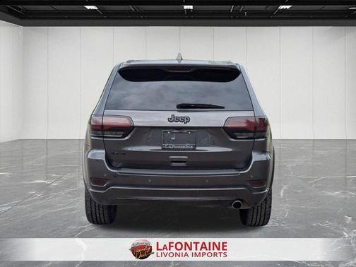 Granite Crystal Clearcoat Metallic 2020 Jeep Grand Cherokee Altitude