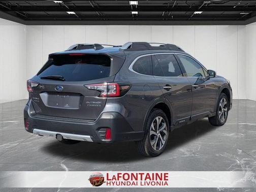 2021 Subaru Outback Touring XT