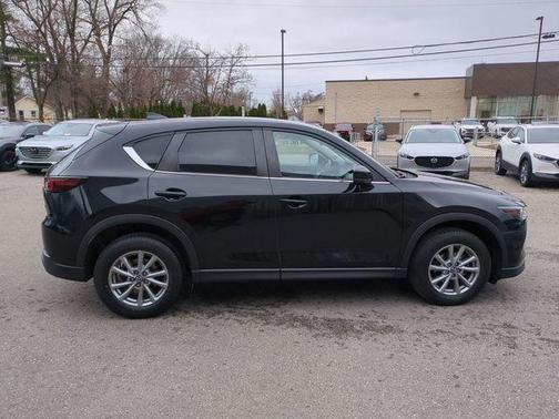 2022 Mazda CX-5 2.5 S Select Package