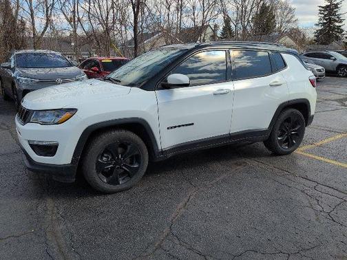 White Clearcoat 2019 Jeep Compass Altitude