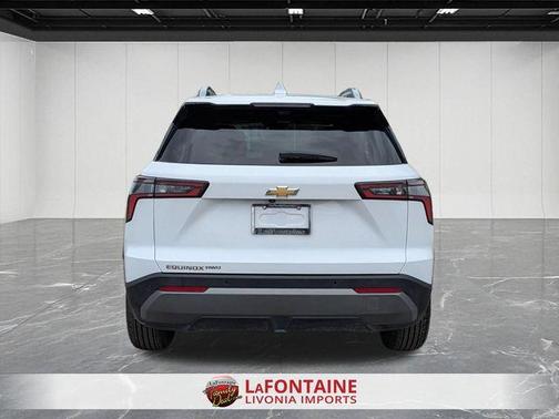 Summit White 2025 Chevrolet Equinox LT