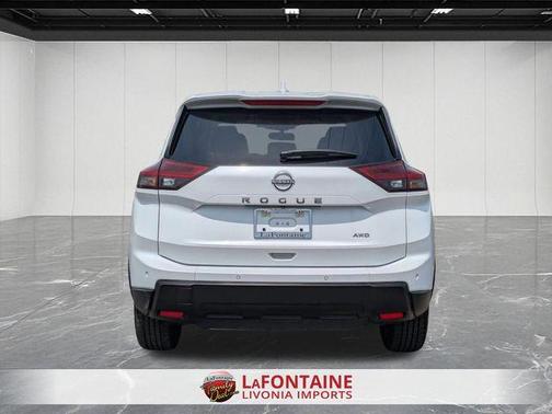 White Pearl 2025 Nissan Rogue SV