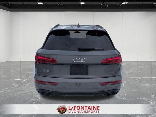 2025 Audi Q5 45 S line quattro Premium