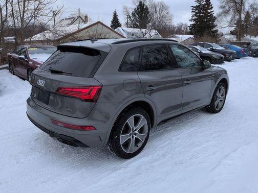 2025 Audi Q5 45 S line quattro Premium