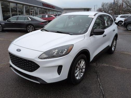Oxford White 2020 Ford Escape S