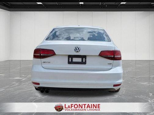 Pure White 2017 Volkswagen Jetta 1.4T S