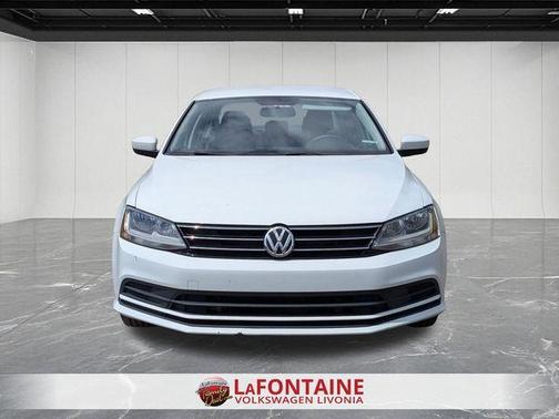 Pure White 2017 Volkswagen Jetta 1.4T S