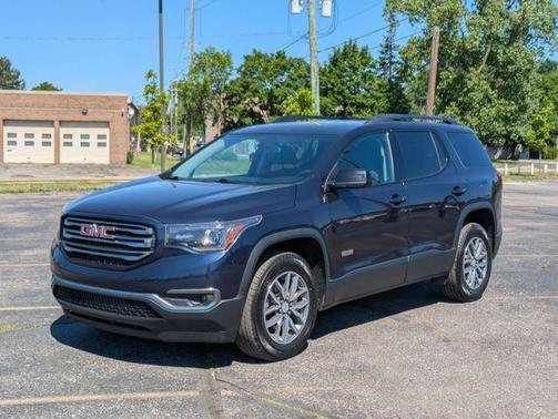 Dark Sapphire Blue 2017 GMC Acadia SLE-2