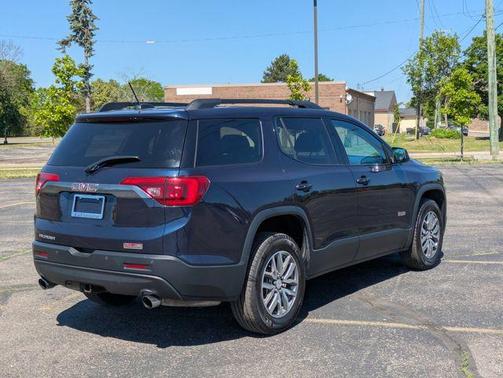 Dark Sapphire Blue 2017 GMC Acadia SLE-2