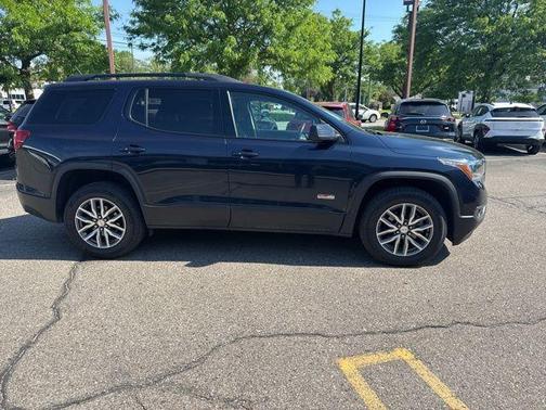 Dark Sapphire Blue Metallic 2017 GMC Acadia SLE-2
