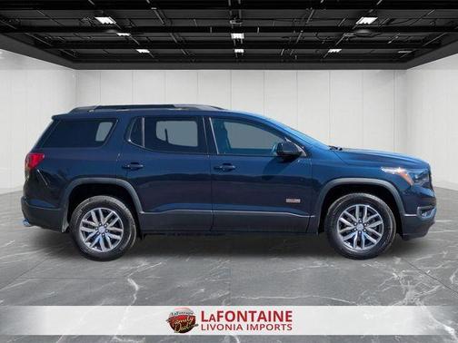 Dark Sapphire Blue 2017 GMC Acadia SLE-2