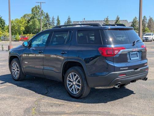 Dark Sapphire Blue 2017 GMC Acadia SLE-2