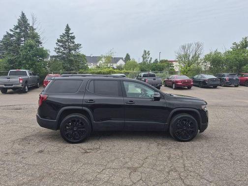 Dark Sapphire Blue 2017 GMC Acadia SLE-2