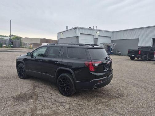 Dark Sapphire Blue 2017 GMC Acadia SLE-2