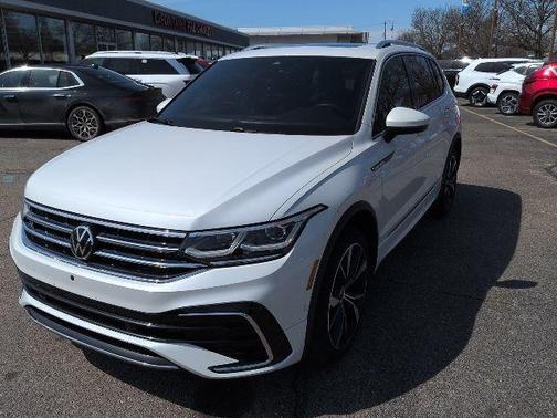 2023 Volkswagen Tiguan 2.0T SEL R-Line