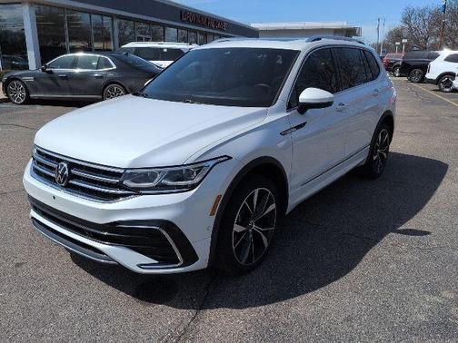 2023 Volkswagen Tiguan 2.0T SEL R-Line