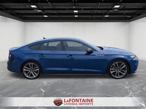 Ascari Blue Metallic 2019 Audi A5 2.0T Premium