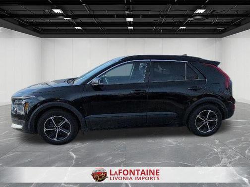 2023 Kia Niro EX