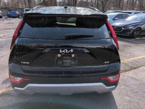 2023 Kia Niro EX