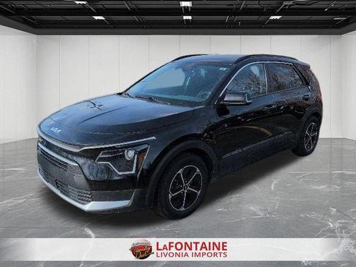 2023 Kia Niro EX