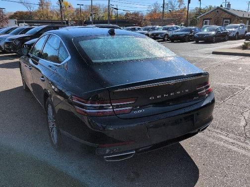 2023 Genesis G80 2.5T