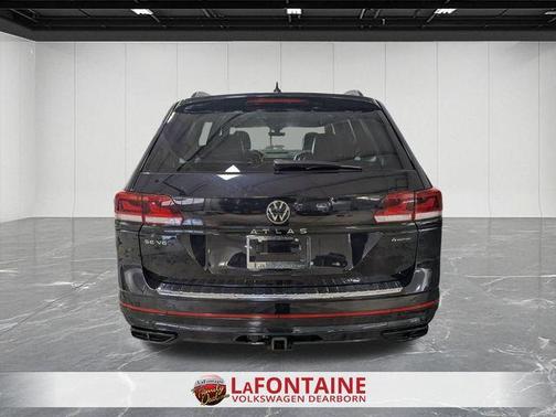 Deep Black Pearl Effect 2023 Volkswagen Atlas 3.6 V6 SEL R-Line Black