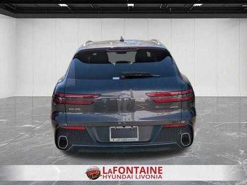 2025 Genesis GV70 2.5T