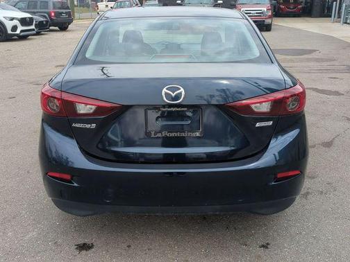 2016 Mazda Mazda3 i Sport