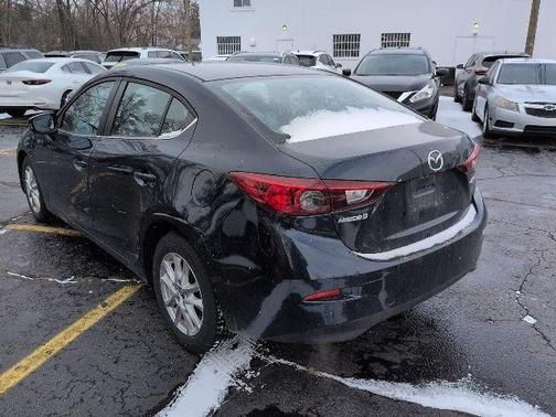 2016 Mazda Mazda3 i Sport