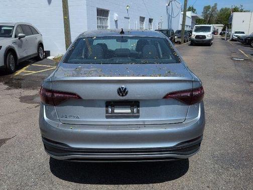 Pyrite Silver Metallic 2022 Volkswagen Jetta 1.5T S