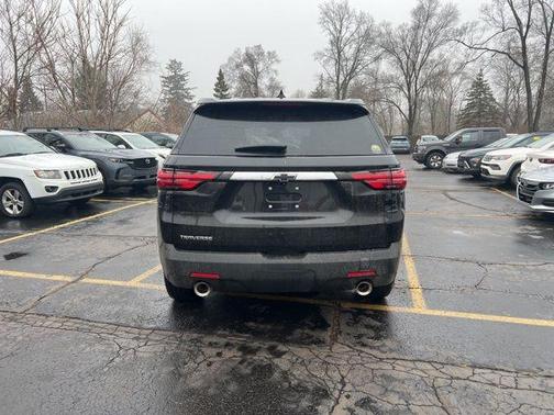 2023 Chevrolet Traverse LS