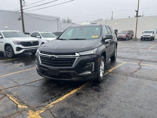 2023 Chevrolet Traverse LS