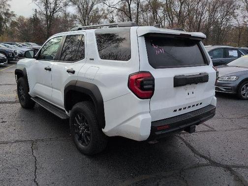 2025 Toyota 4Runner SR5