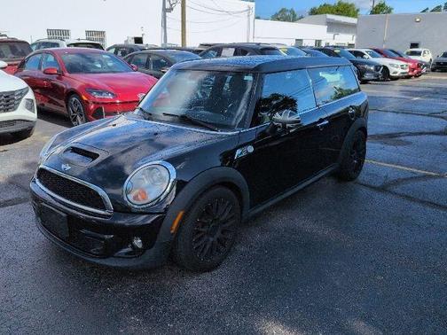 Midnight Black Metallic 2011 MINI Cooper Clubman Base